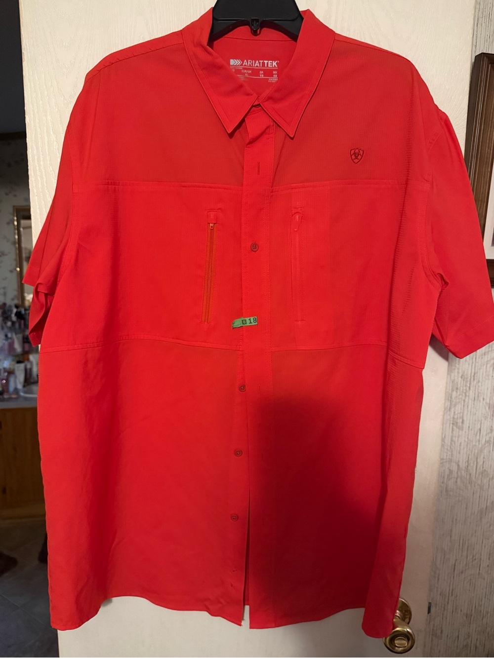 Ariat Men's Short-Sleeve Button-Down Shirt in Bright Red